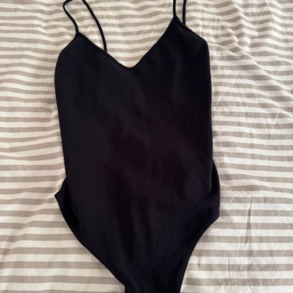 RE/DONE V neck Low back Bodysuit